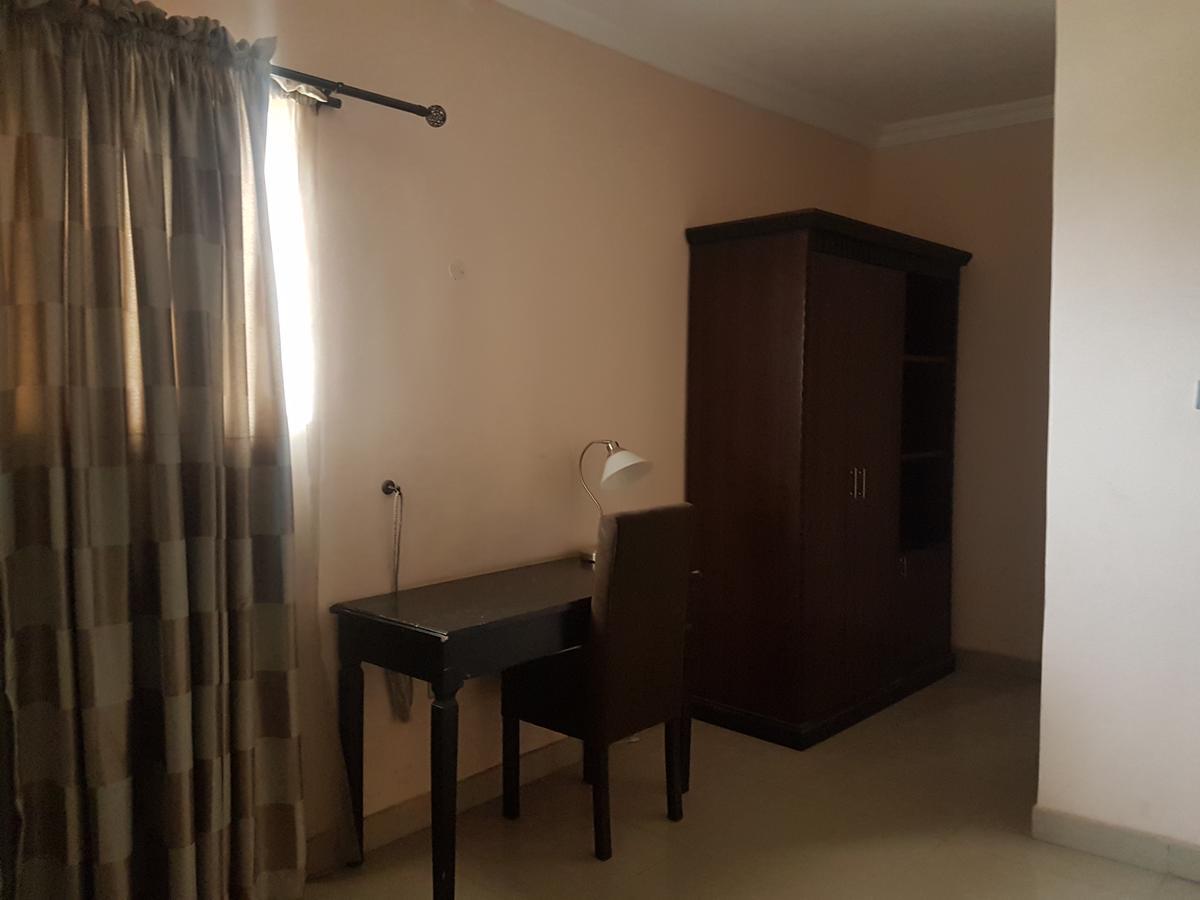 Grand Bank Link Hotel Otta Exterior foto
