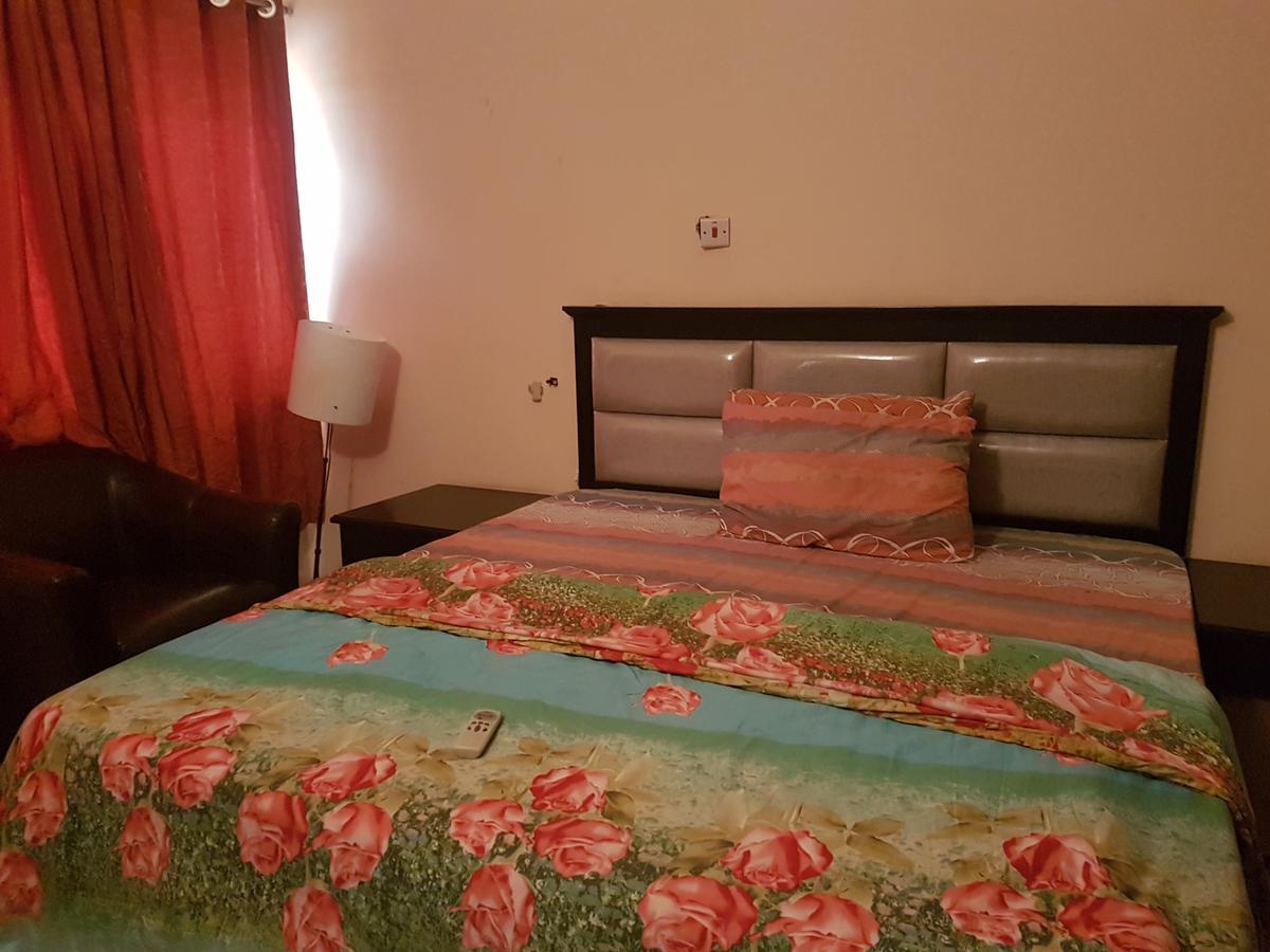 Grand Bank Link Hotel Otta Exterior foto