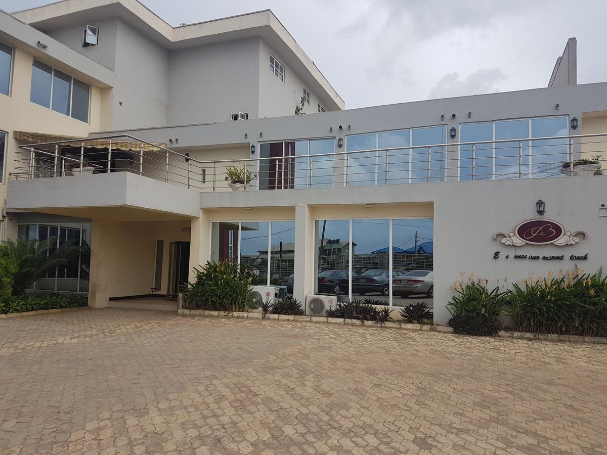 Grand Bank Link Hotel Otta Exterior foto
